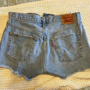 Levi’s 501 Blue Jean Shorts 28